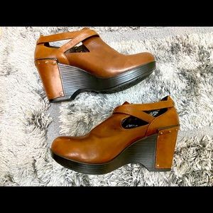Dansko platform shoes